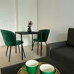 New Szybowcowa Trzy Stawy Centre *