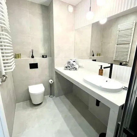 Daire New Szybowcowa Trzy Stawy Centre Katoviçe