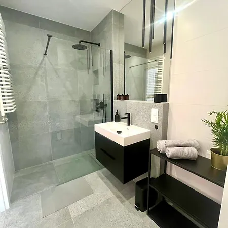 New 69 Szybowcowa Centre Free Parking Apartment