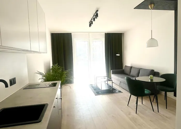 New Szybowcowa Trzy Stawy Centre * Катовице